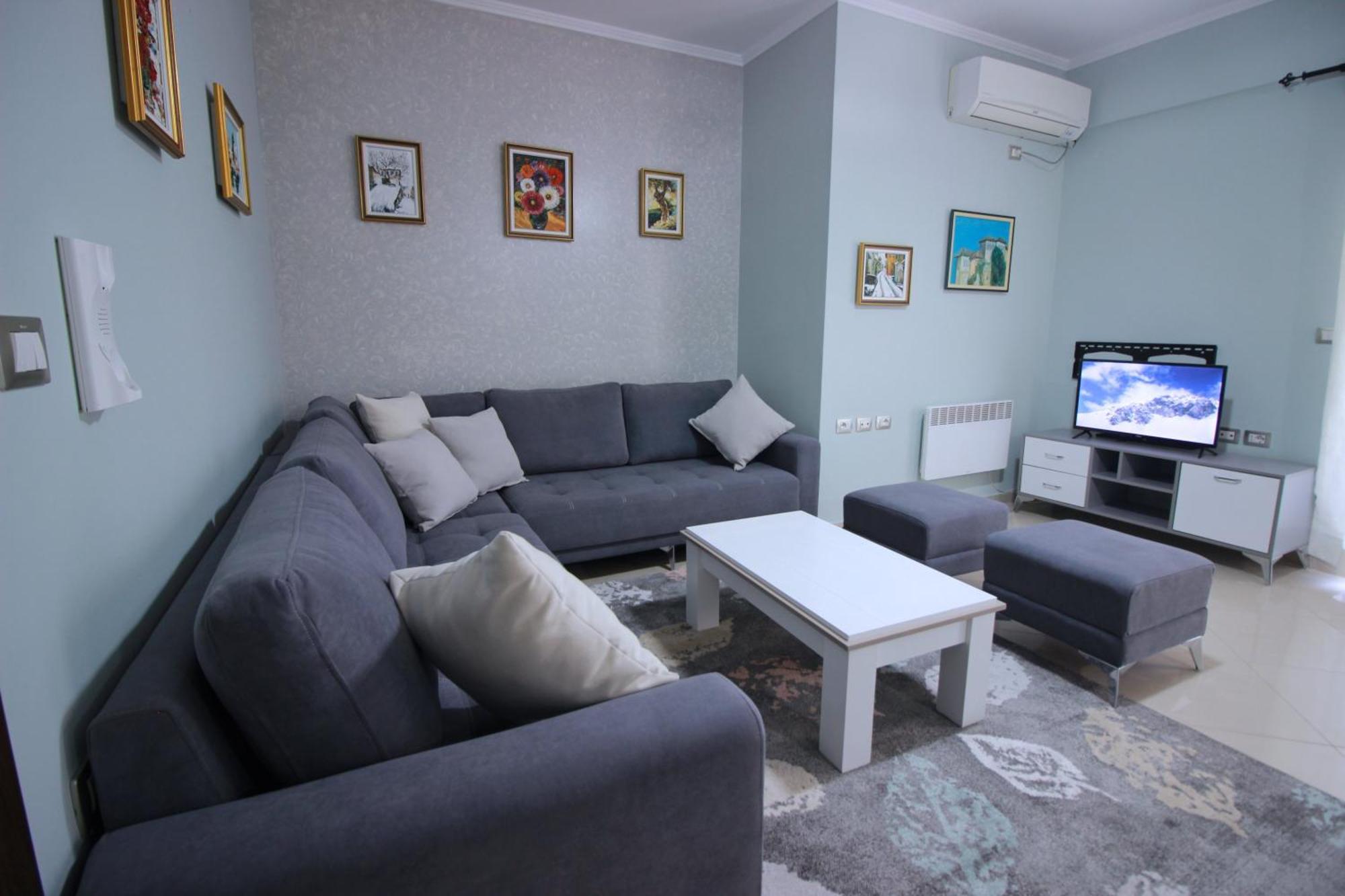 Apartament Duzgo Gjirokastër Esterno foto